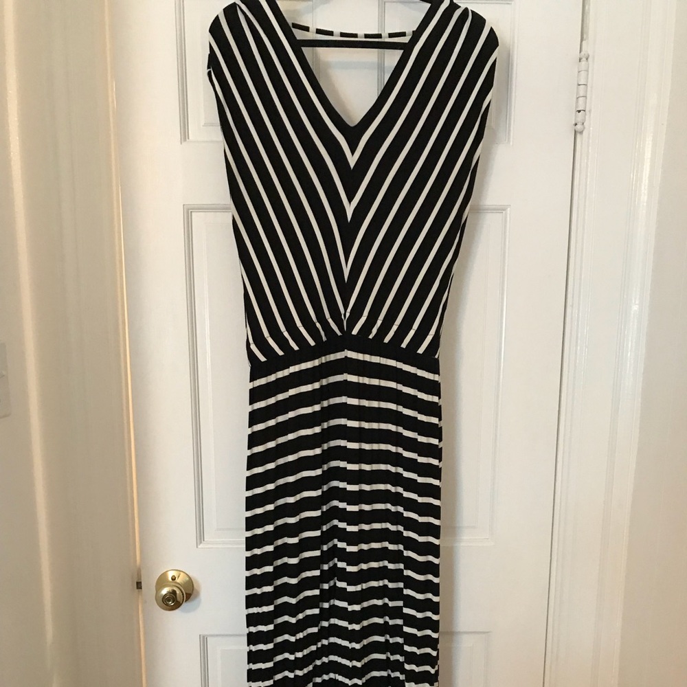 Stripped Maxi Dress